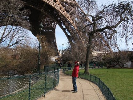 paris-eiffel-tower