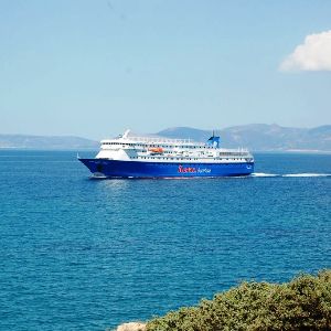 rafina-ferry